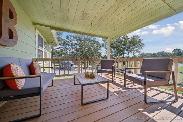 3340 SE 1083 Road, Red Oak, OK 74563