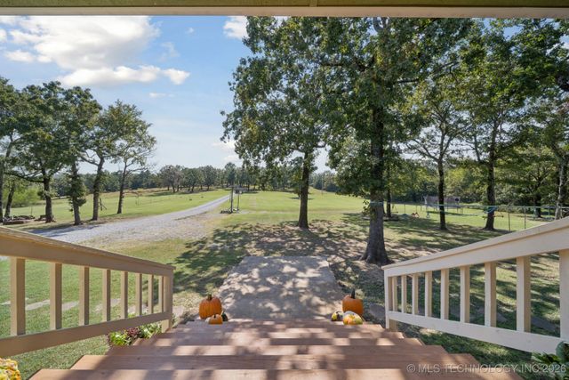 3340 SE 1083 Road, Red Oak, OK 74563