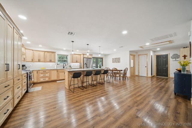3340 SE 1083 Road, Red Oak, OK 74563
