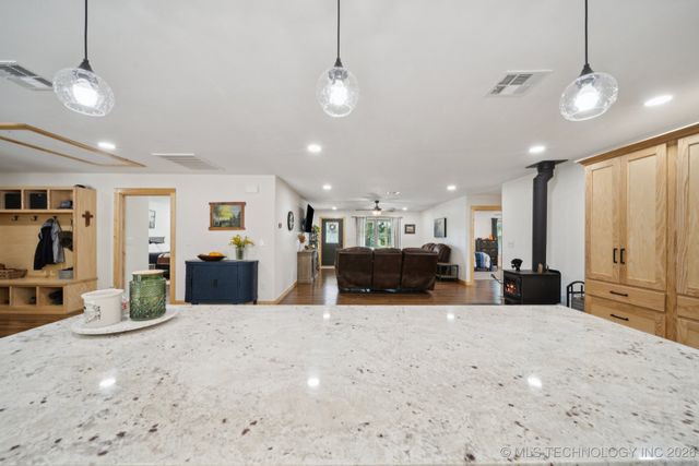 3340 SE 1083 Road, Red Oak, OK 74563