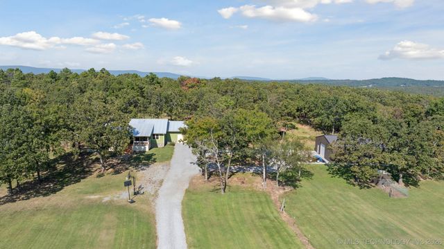 3340 SE 1083 Road, Red Oak, OK 74563