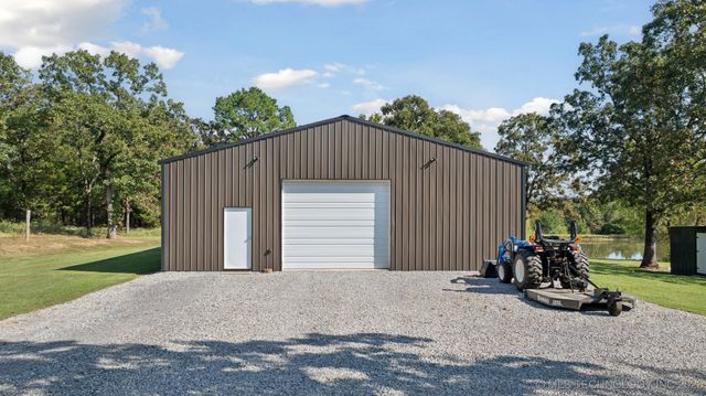 3340 SE 1083 Road, Red Oak, OK 74563