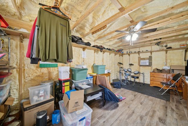 3340 SE 1083 Road, Red Oak, OK 74563