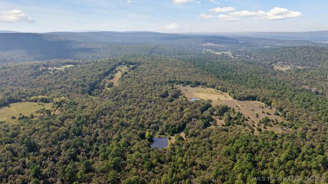3340 SE 1083 Road, Red Oak, OK 74563
