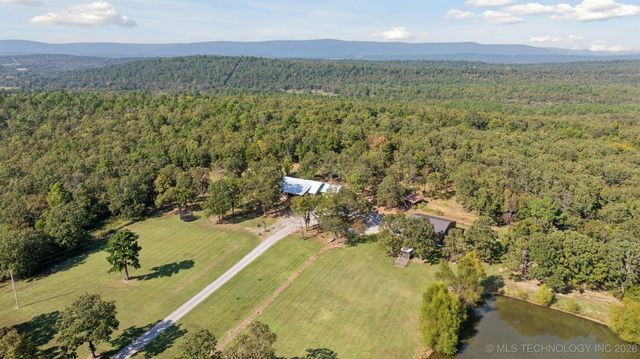 3340 SE 1083 Road, Red Oak, OK 74563