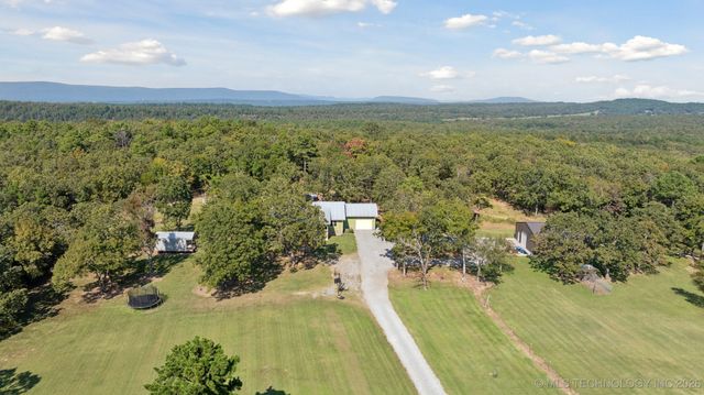 3340 SE 1083 Road, Red Oak, OK 74563