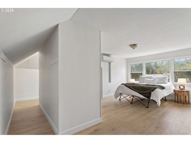 3913 Nw LAVINA St, Vancouver, WA 98660