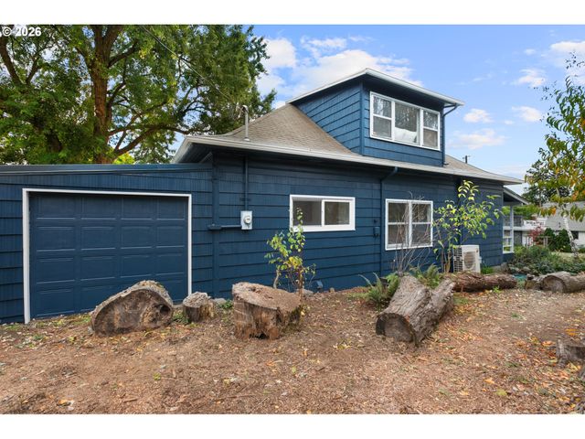 3913 Nw LAVINA St, Vancouver, WA 98660