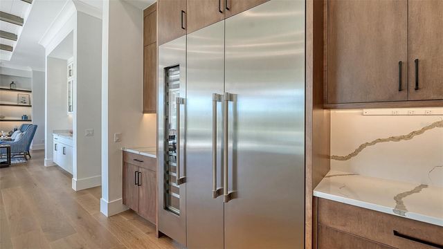 558 VENICE LANE, Sarasota, FL 34242