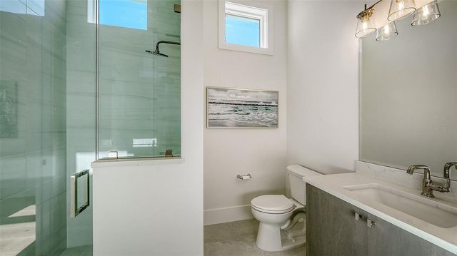 558 VENICE LANE, Sarasota, FL 34242