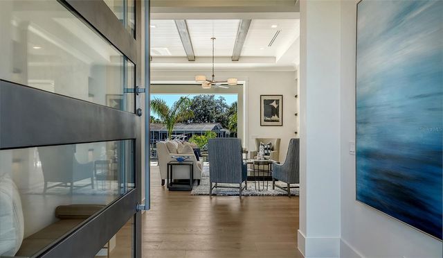 558 VENICE LANE, Sarasota, FL 34242