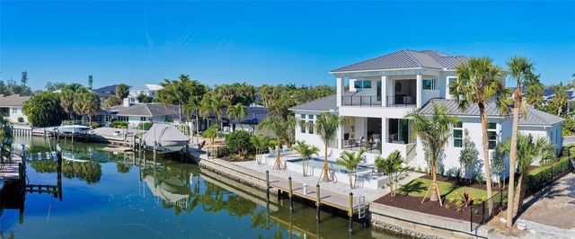558 VENICE LANE, Sarasota, FL 34242