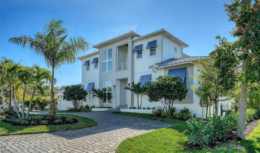 558 VENICE LANE, Sarasota, FL 34242
