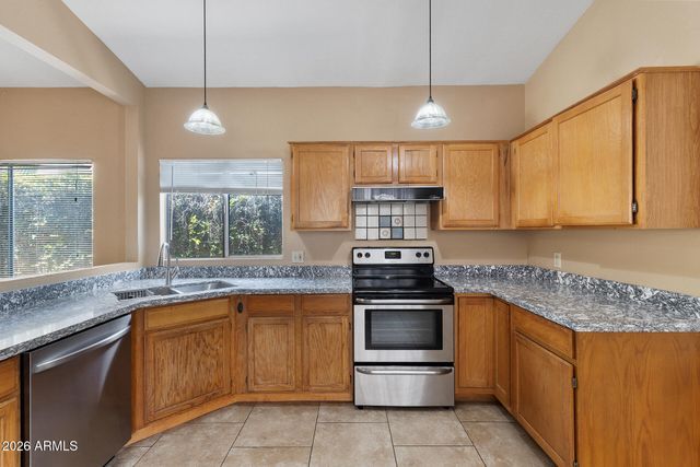 18426 N 16TH Place, Phoenix, AZ 85022