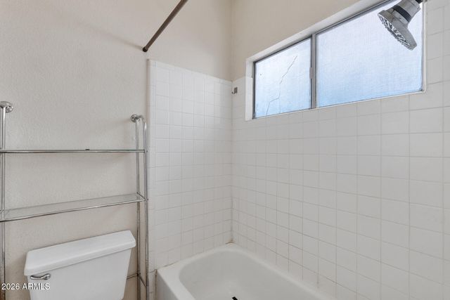 18426 N 16TH Place, Phoenix, AZ 85022