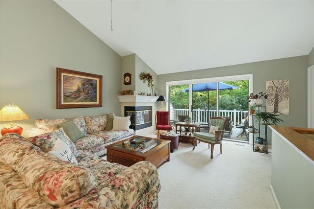 2203 Shetland Drive, Grand Rapids, MI 49505