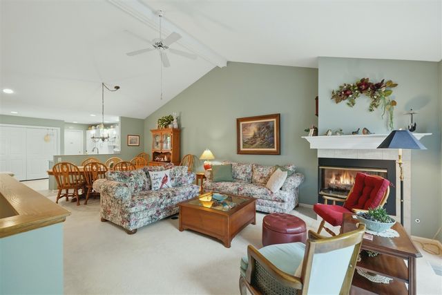 2203 Shetland Drive, Grand Rapids, MI 49505