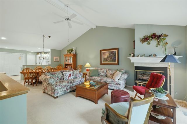 2203 Shetland Drive, Grand Rapids, MI 49505