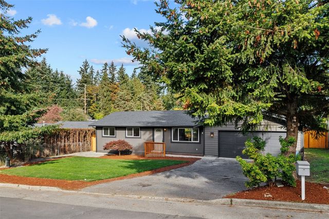 12418 SE 202nd Place, Kent, WA 98031