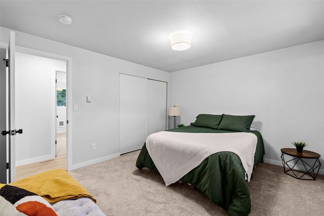 12418 SE 202nd Place, Kent, WA 98031