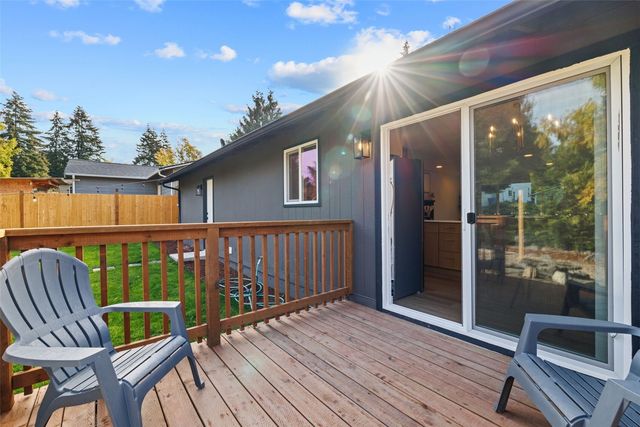 12418 SE 202nd Place, Kent, WA 98031