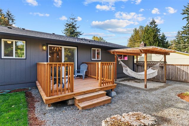 12418 SE 202nd Place, Kent, WA 98031