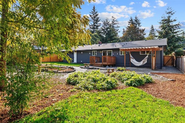 12418 SE 202nd Place, Kent, WA 98031