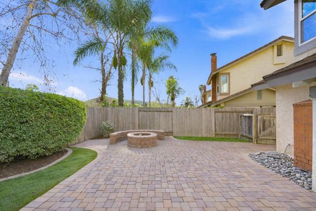 12959 Creek Park Dr, Poway, CA 92064