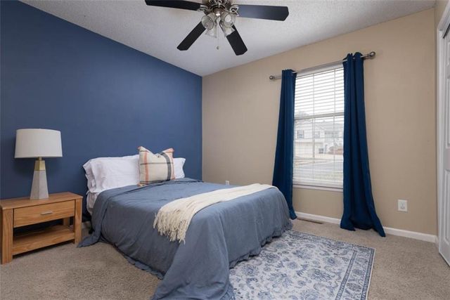 1449 NW Yankee Drive, Blue Springs, MO 64015