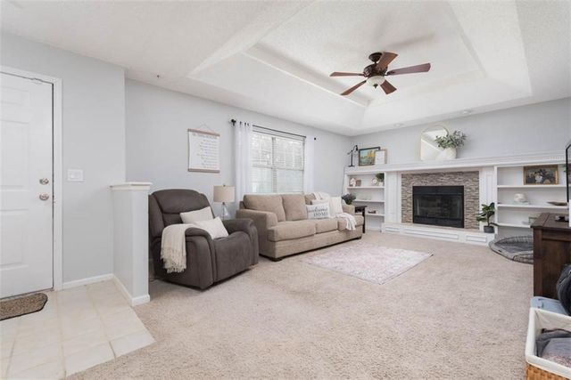 1449 NW Yankee Drive, Blue Springs, MO 64015