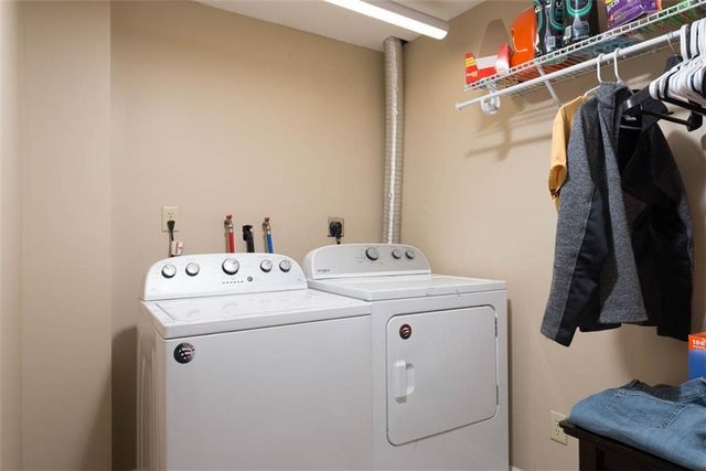 1449 NW Yankee Drive, Blue Springs, MO 64015