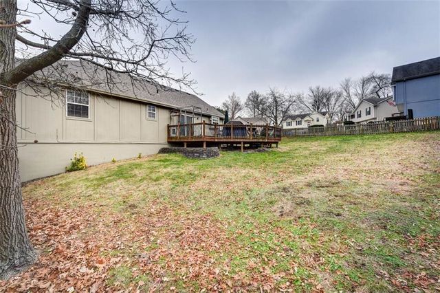 1449 NW Yankee Drive, Blue Springs, MO 64015