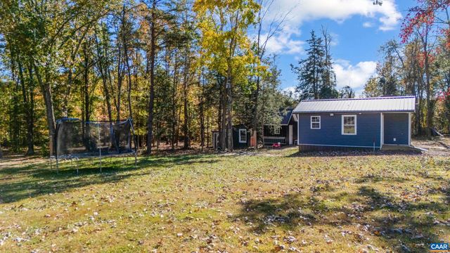 2072 CUMBERLAND RD, Farmville, VA 23901