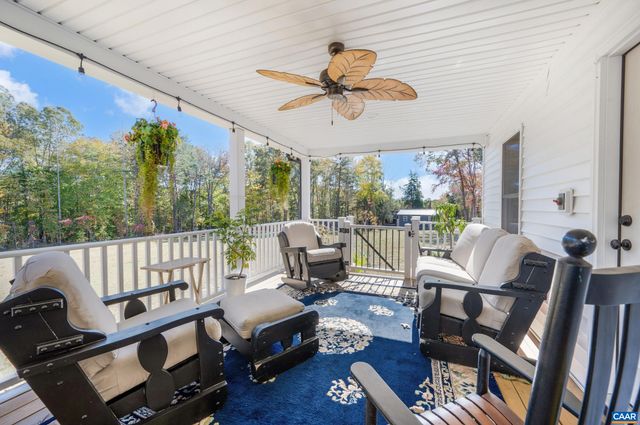 2072 CUMBERLAND RD, Farmville, VA 23901