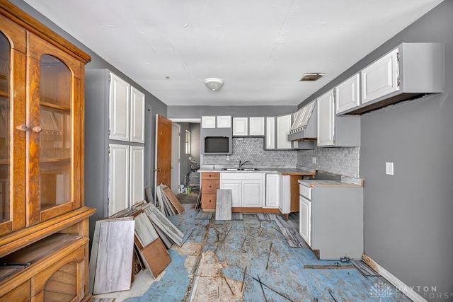 1224 Blairwood Avenue, Dayton, OH 45417