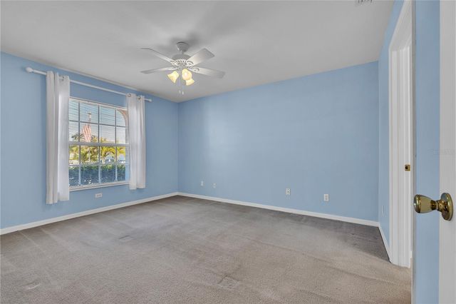 916 NE 4TH PLACE, Cape Coral, FL 33909