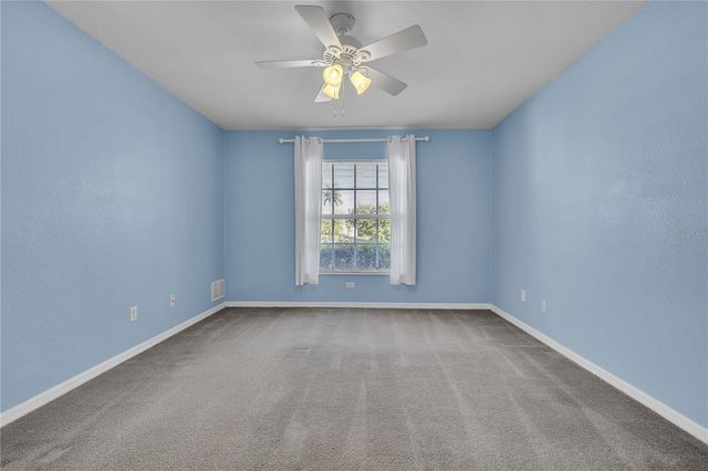 916 NE 4TH PLACE, Cape Coral, FL 33909