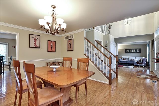 9829 Orchard Club Drive, Cincinnati, OH 45242