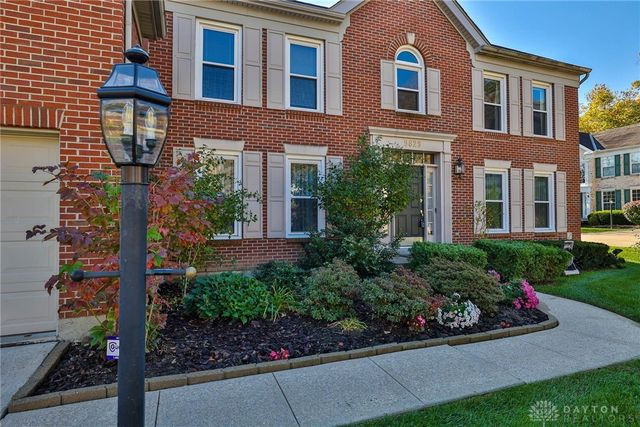 9829 Orchard Club Drive, Cincinnati, OH 45242