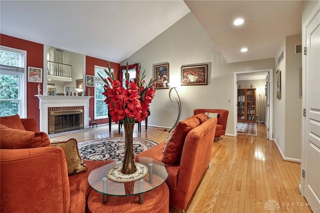 9829 Orchard Club Drive, Cincinnati, OH 45242