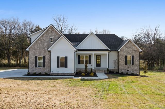 330 Thoroughbred Ln, Hartsville, TN 37074