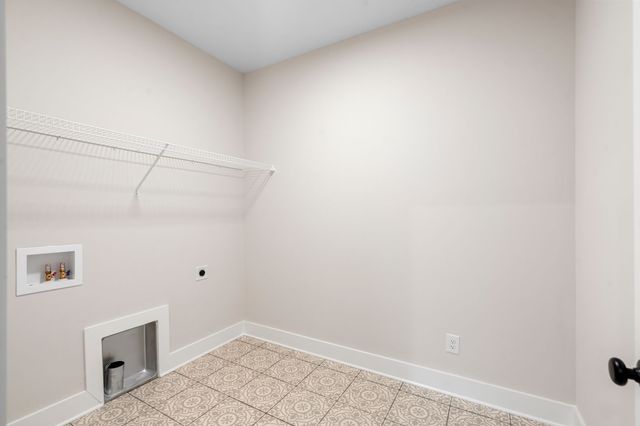 330 Thoroughbred Ln, Hartsville, TN 37074