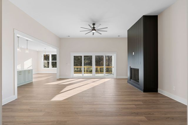 330 Thoroughbred Ln, Hartsville, TN 37074