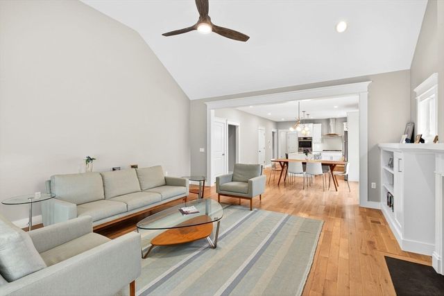 53 Standing Rock, Plymouth, MA 02360