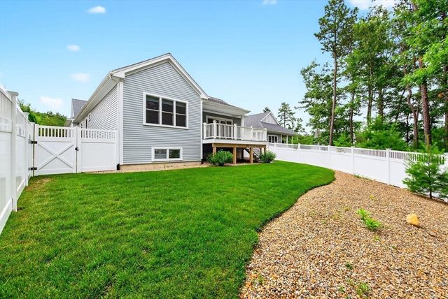 53 Standing Rock, Plymouth, MA 02360