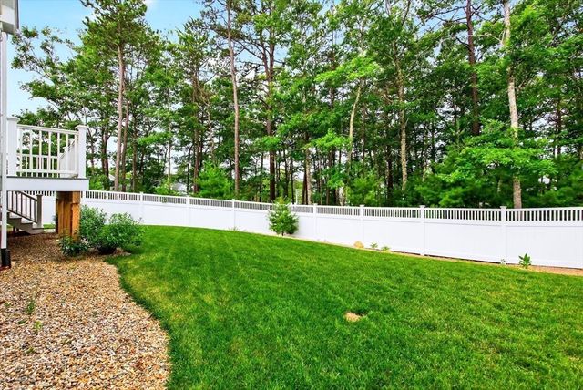 53 Standing Rock, Plymouth, MA 02360