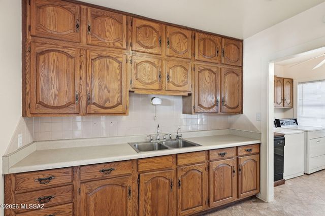 141 W William Carey Street, Corona De Tucson, AZ 85641