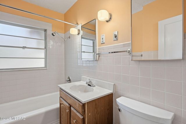 141 W William Carey Street, Corona De Tucson, AZ 85641