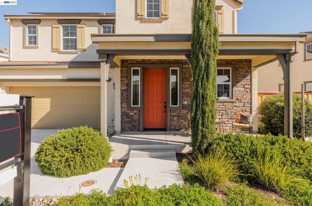 2891 Reyva Dhillon Ln, Tracy, CA 95377