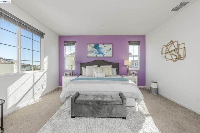 2891 Reyva Dhillon Ln, Tracy, CA 95377